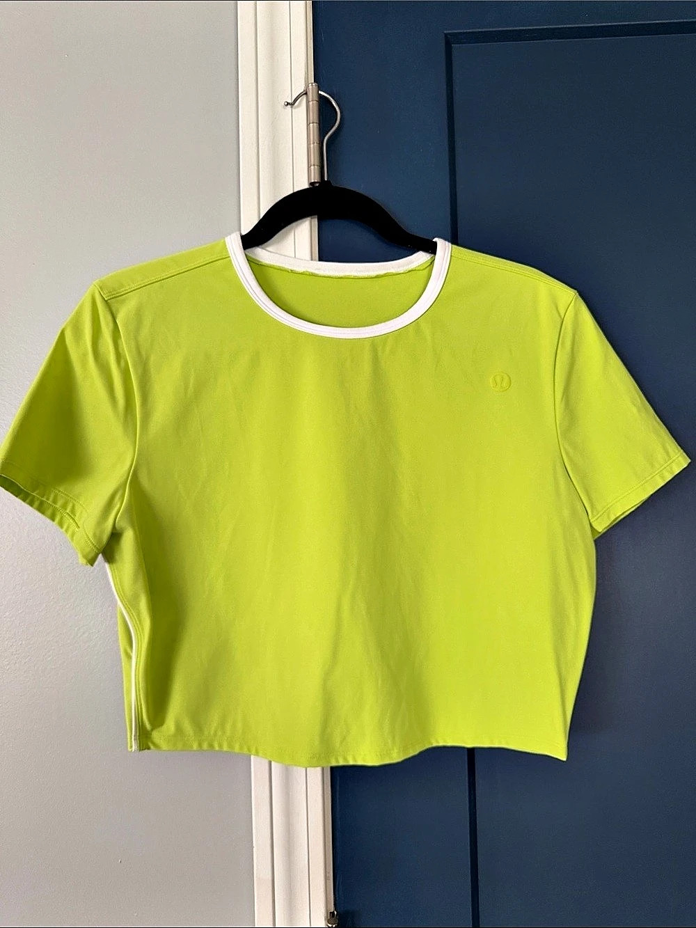 lululemon Baby Tee Short Sleeve neon Green XL